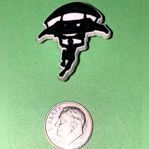(10 for $15)  Fortnite Croc Shoe Charms - Picture 1 of 2